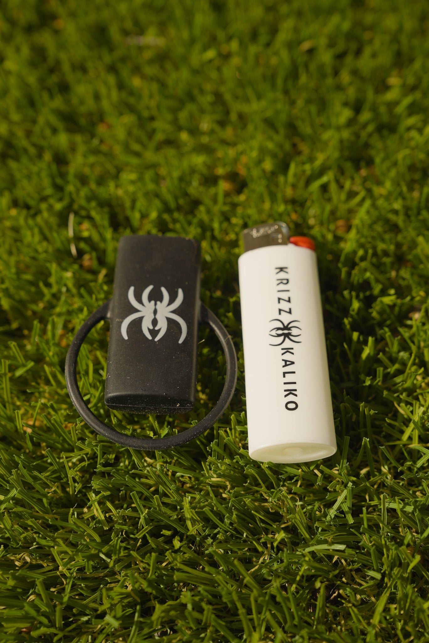 Krizz Kaliko Lighter Holder